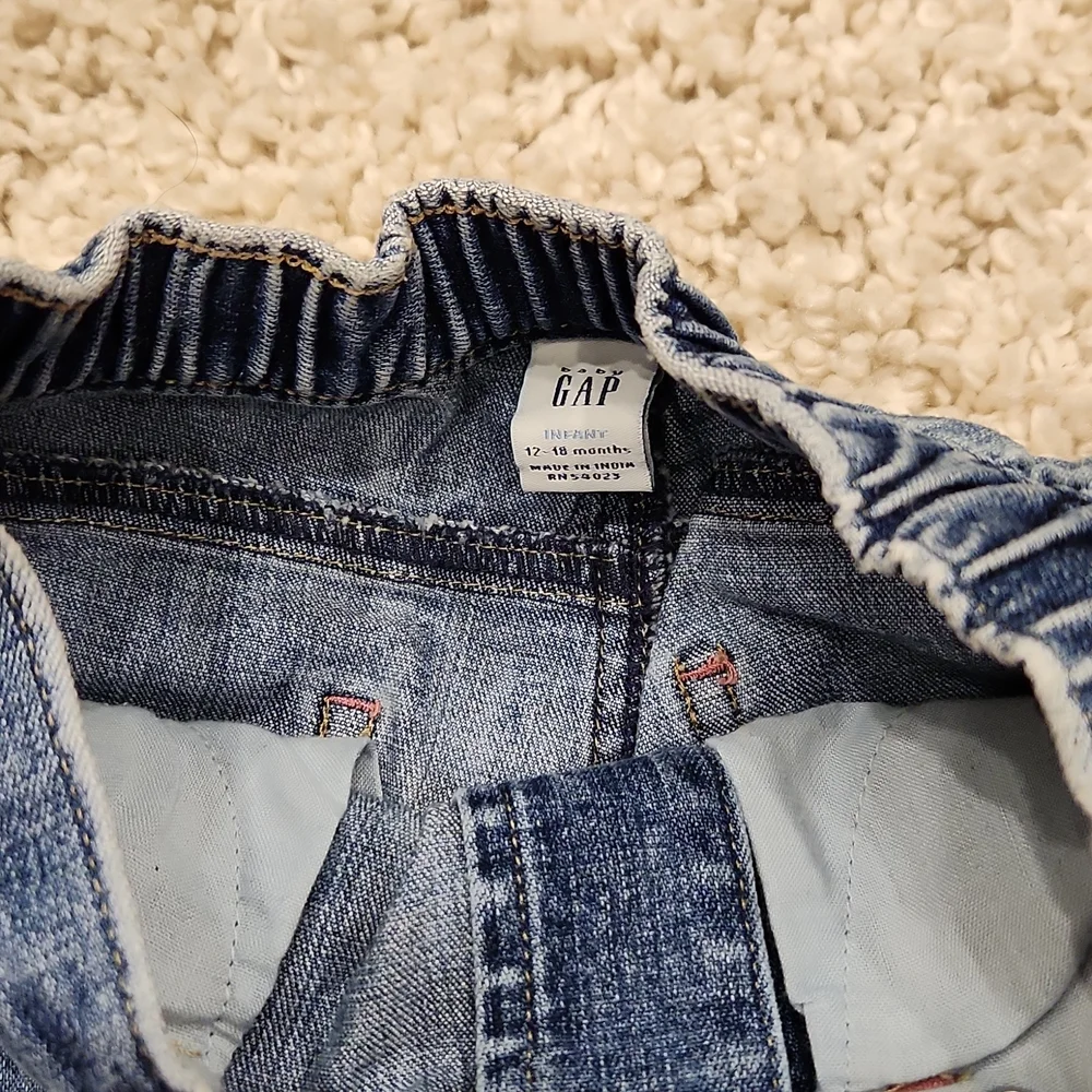 Baby Gap Jeans size 12-18mo
